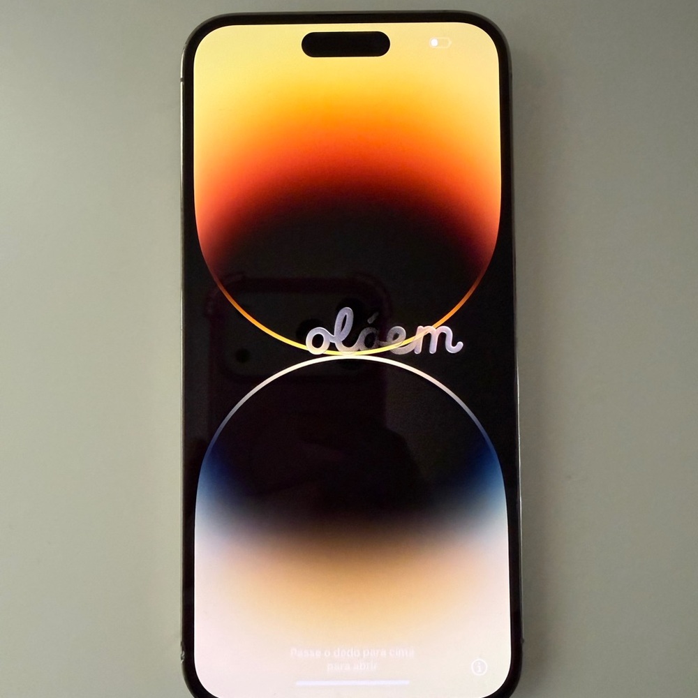 Apple iPhone 14 Pro Max - gold